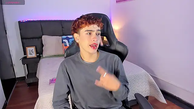 Aiiden 15 online show from November 26, 2025, 12:50 pm