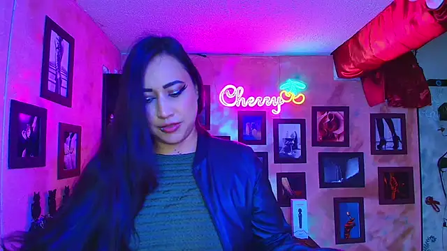 Snapshot of cherryy_bombshelll chatting on January 6, 2026, 4:54 pm cherryy bombshelll online show from January 6, 2026, 4:54 pm