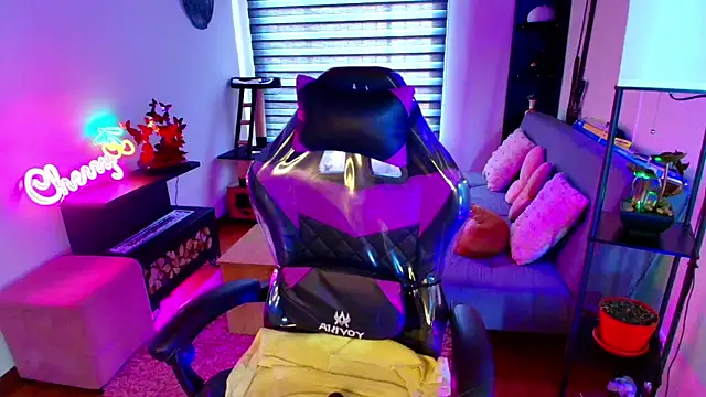 Snapshot of cherryy_bombshelll chatting on March 24, 2026, 3:06 pm cherryy bombshelll online show from March 24, 2026, 3:06 pm