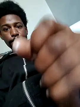 DUMDIDDYDUM99 online show from March 13, 2025, 3:28 pm