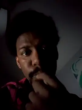 DUMDIDDYDUM99 online show from March 19, 2025, 1:32 am