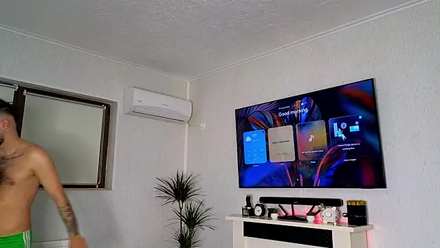 JamieNoxus online show from November 18, 2025, 7:13 am