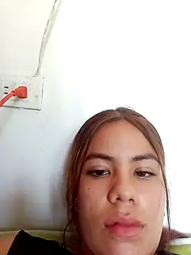 EsperanzaAndJey online show from October 18, 2025, 7:14 pm