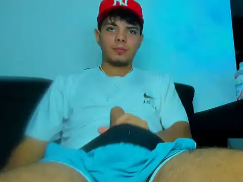 Snapshot of Alessandro_1610 chatting on February 20, 2026, 6:26 am Alessandro 1610 online show from February 20, 2026, 6:26 am