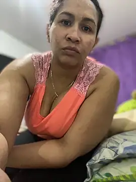 Carola-Ross online show from March 4, 2026, 11:00 pm