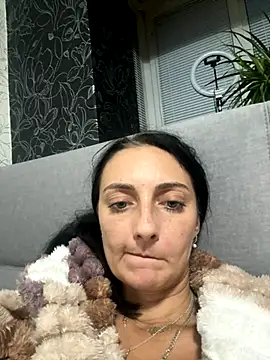 Miroslava1247 online show from November 7, 2025, 2:50 pm