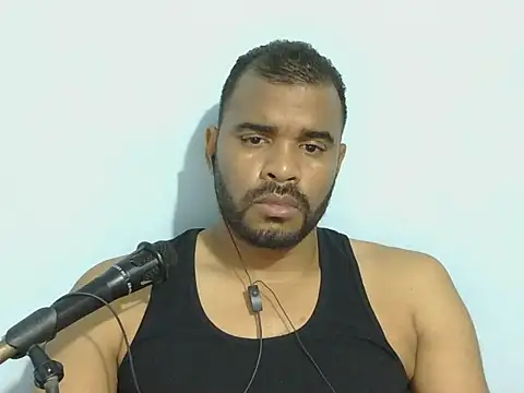 Snapshot of YOX22 chatting on September 16, 2025, 5:41 am YOX22 online show from September 16, 2025, 5:41 am