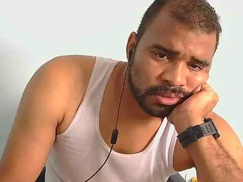 YOX22 online show from November 24, 2025, 1:33 pm