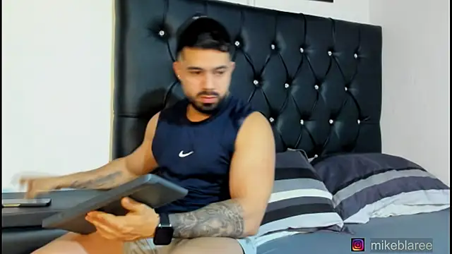 mikeblaree online show from February 10, 2026, 10:25 pm