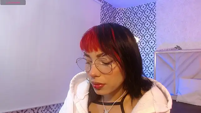 Snapshot of Issa_tay1 chatting on May 29, 2026, 3:15 am Issa tay1 online show from May 29, 2026, 3:15 am