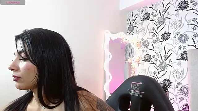 Gaby tay1 online show from April 7, 2026, 3:07 am