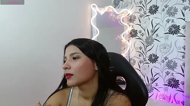 Gaby tay1 online show from May 20, 2026, 11:27 am