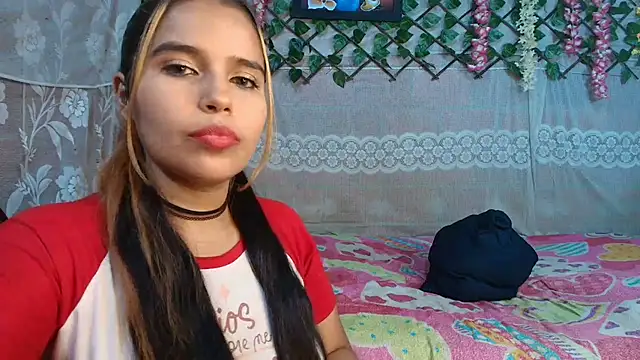 leandro49112 online show from April 17, 2026, 3:09 am