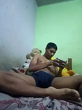 jr121221 online show from February 10, 2025, 9:58 pm