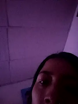 kimbadazz online show from March 11, 2025, 3:05 am