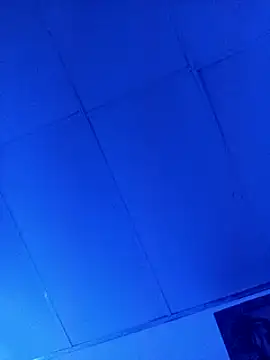 kimbadazz online show from March 12, 2025, 5:46 am