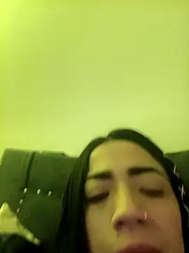 kimbadazz online show from March 16, 2025, 8:21 am