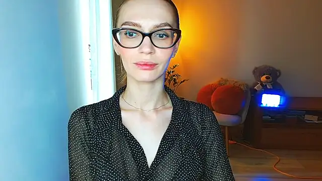 Snapshot of Lady_Sunshine_ chatting on April 18, 2026, 7:56 am Lady Sunshine online show from April 18, 2026, 7:56 am