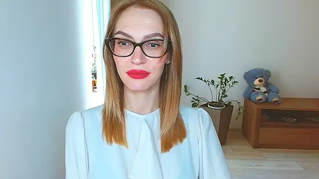Snapshot of Lady_Sunshine_ chatting on June 1, 2026, 7:54 am Lady Sunshine online show from June 1, 2026, 7:54 am