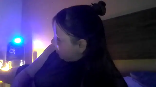 ShysluutGia online show from February 9, 2026, 12:09 pm