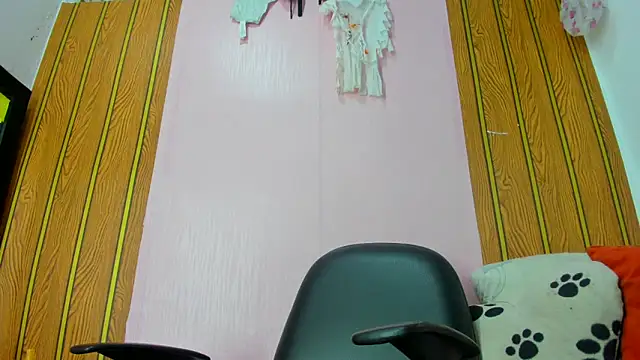 Snapshot of camilagreeco chatting on October 20, 2025, 1:44 pm camilagreeco online show from October 20, 2025, 1:44 pm