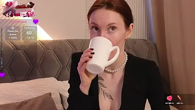 JoYung online show from February 25, 2025, 4:24 am