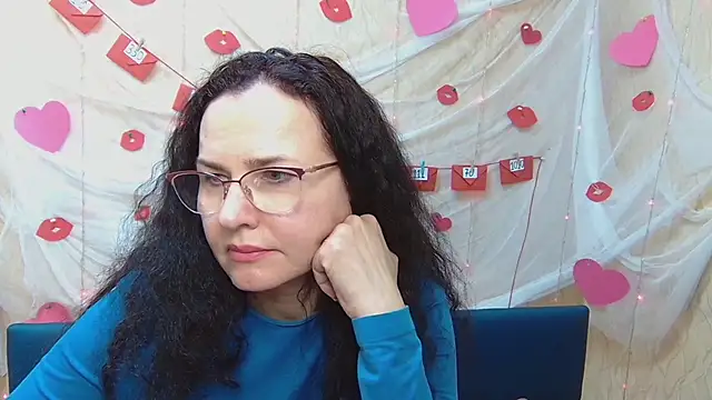 Snapshot of Miroslava_Happi chatting on February 12, 2025, 9:10 am Miroslava Happi online show from February 12, 2025, 9:10 am