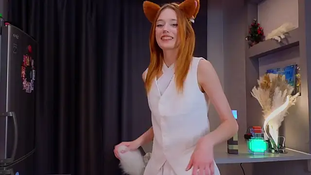 Hisoka akerley online show from February 20, 2025, 5:44 am