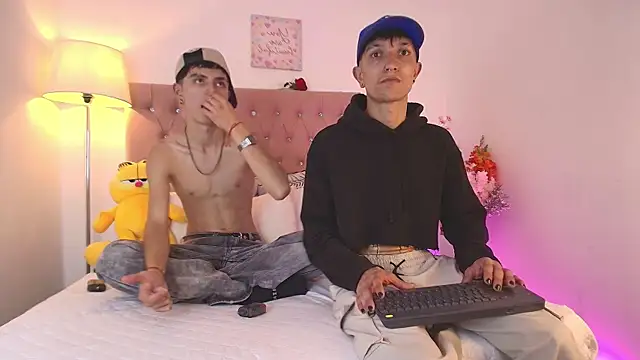 MaikyCooper online show from February 26, 2025, 11:15 pm