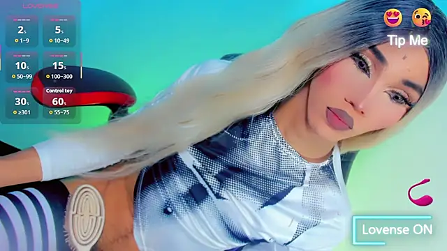 Snapshot of emelly_horny_ chatting on October 4, 2025, 7:12 pm emelly horny online show from October 4, 2025, 7:12 pm