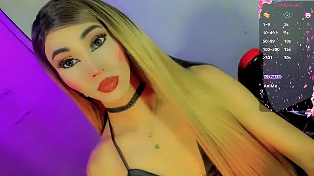 Snapshot of emelly_horny_ chatting on October 23, 2025, 7:12 pm emelly horny online show from October 23, 2025, 7:12 pm