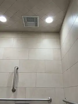 Snapshot of SIXKING7410 chatting on February 14, 2026, 11:07 am SIXKING7410 online show from February 14, 2026, 11:07 am