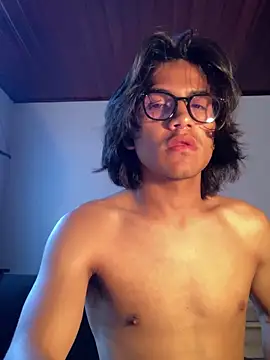 shadowsofgarden online show from February 26, 2025, 2:03 pm