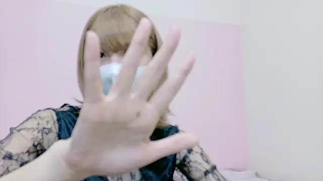 -nyanko- online show from March 4, 2025, 2:42 pm