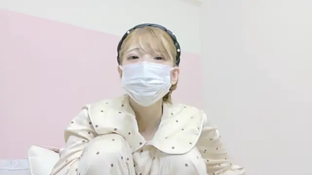 -nyanko- online show from March 8, 2025, 1:03 pm