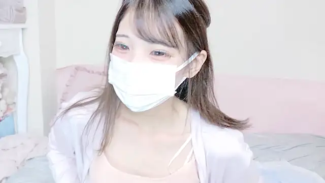 -nyanko- online show from October 22, 2025, 1:11 pm