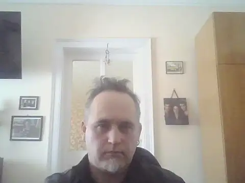 Szolga10 online show from March 11, 2026, 3:07 pm