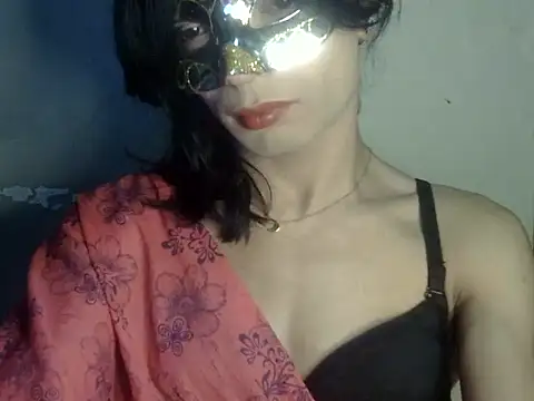 YourCDBitch online show from June 4, 2026, 7:58 am