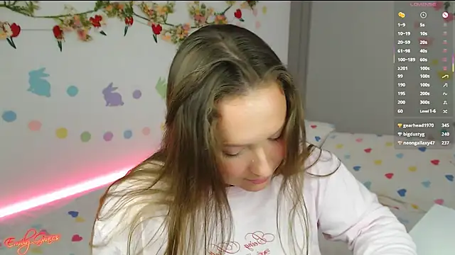 EmilyxxGraces online show from April 6, 2026, 4:46 am