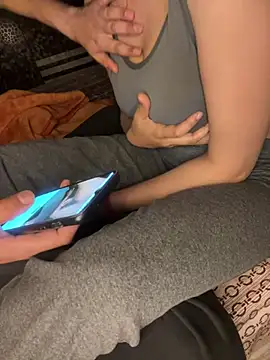 Snapshot of slust64 chatting on March 7, 2025, 6:43 pm slust64 online show from March 7, 2025, 6:43 pm