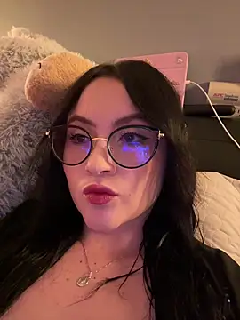 ValentinaOrtiz3 online show from February 26, 2026, 10:42 pm