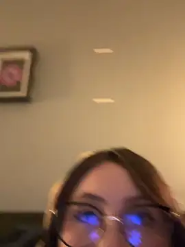 ValentinaOrtiz3 online show from July 8, 2026, 3:11 am