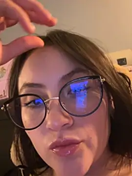 ValentinaOrtiz3 online show from July 29, 2026, 3:26 am