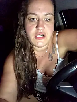 Snapshot of justtess chatting on September 9, 2025, 9:58 pm justtess online show from September 9, 2025, 9:58 pm