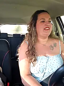 justtess online show from June 14, 2026, 5:31 am