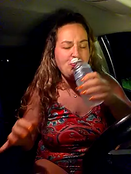 justtess online show from June 19, 2026, 11:19 pm