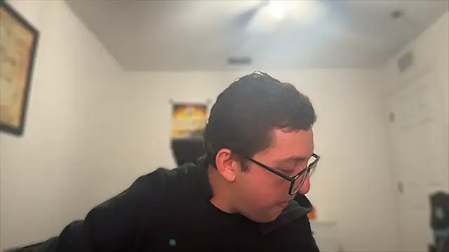 Snapshot of Milflover96 chatting on December 17, 2025, 10:05 pm Milflover96 online show from December 17, 2025, 10:05 pm