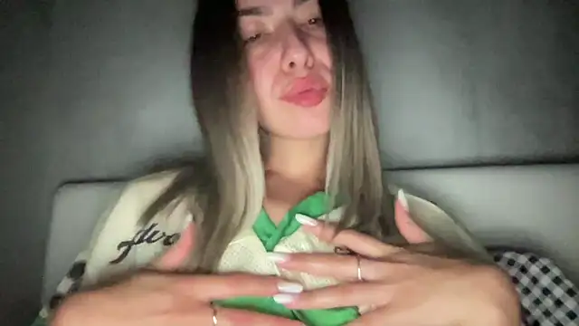 sarrah rossy online show from September 13, 2025, 9:14 pm