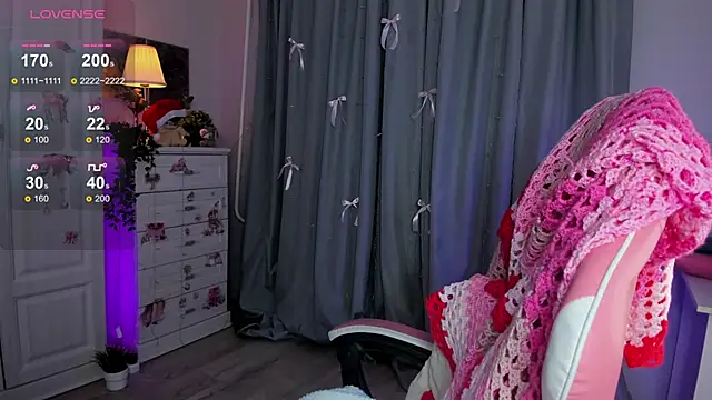  Loneve   online show from February 5, 2026, 3:49 pm