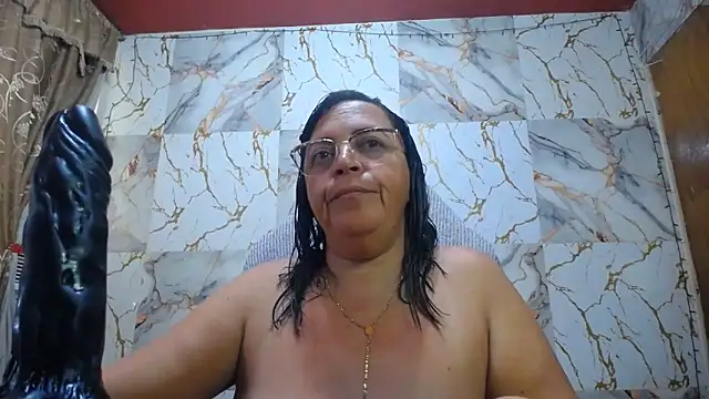 Snapshot of alina_maturehot chatting on June 20, 2026, 10:12 pm alina maturehot online show from June 20, 2026, 10:12 pm
